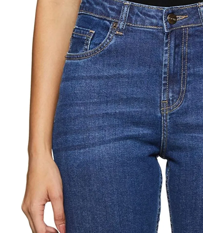 Women's Straight Fit Jeans